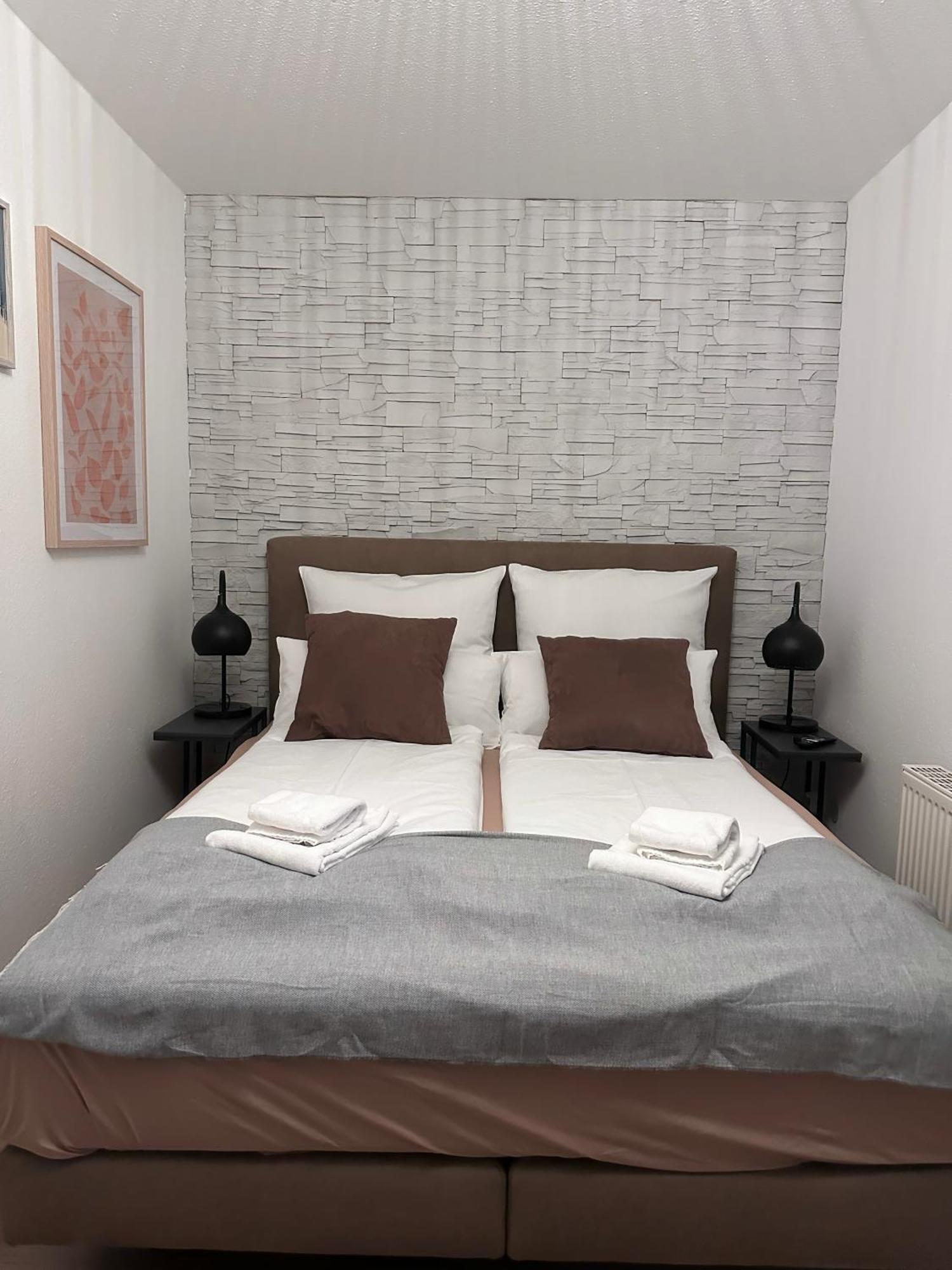 Luxx Downtown - Design-Apartment Zentral Im Ort Bad Zwischenahn Buitenkant foto